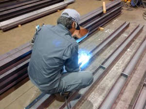 工務部製品製造課 Ｔ・Ｍ